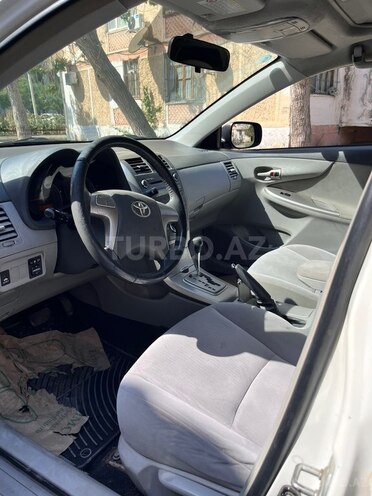 Toyota Corolla 2008, 227,000 km - 1.8 л - Bakı