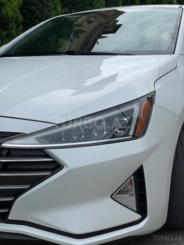 Hyundai Elantra 2020, 64,000 km - 2.0 l - Bakı