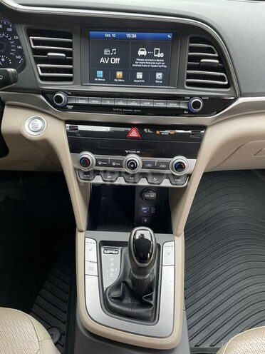 Hyundai Elantra 2020, 64,000 km - 2.0 l - Bakı