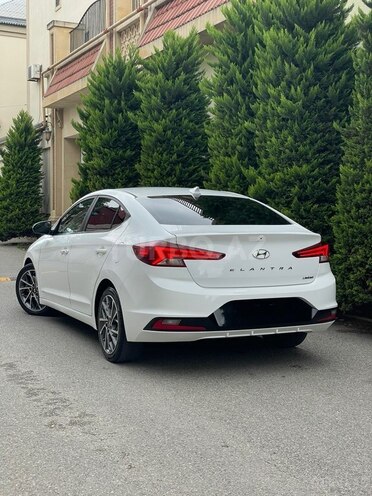 Hyundai Elantra 2020, 64,000 km - 2.0 l - Bakı