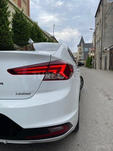 Hyundai Elantra 2020, 64,000 km - 2.0 l - Bakı