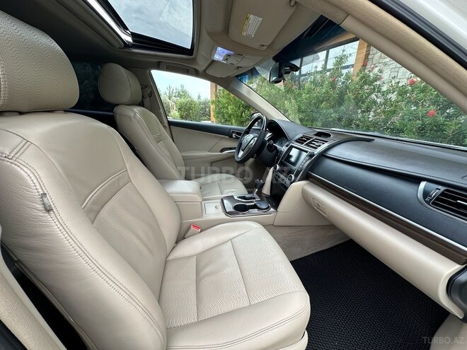 Toyota Camry 2014, 135,000 km - 2.5 l - Bakı