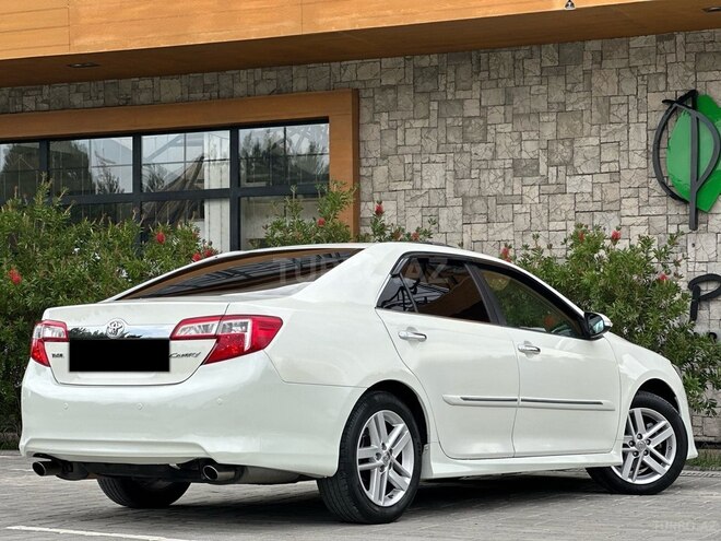 Toyota Camry 2014, 135,000 km - 2.5 l - Bakı