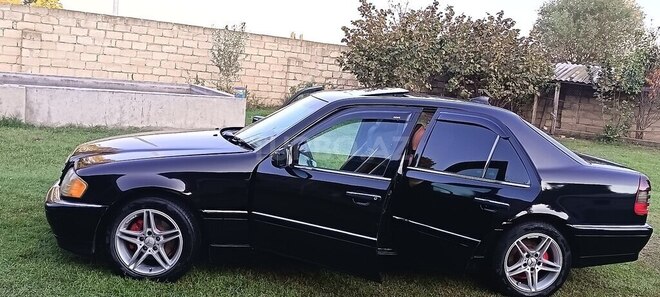Mercedes C 230 1999, 213,000 km - 2.3 l - Bərdə