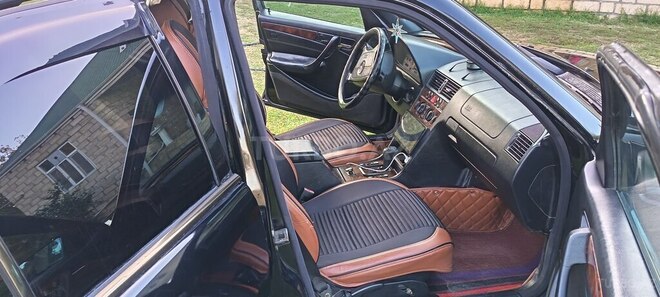 Mercedes C 230 1999, 213,000 km - 2.3 l - Bərdə