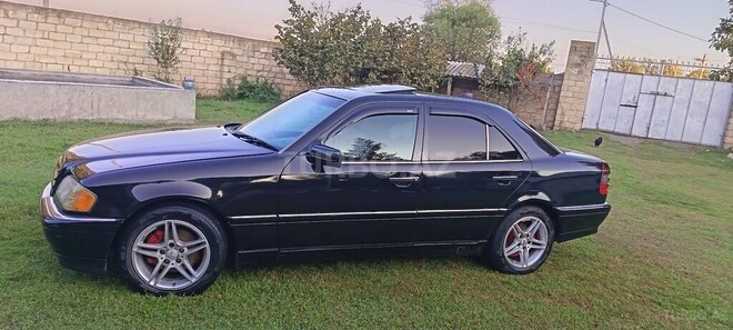 Mercedes C 230 1999, 213,000 km - 2.3 l - Bərdə