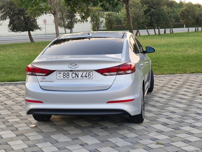 Hyundai Elantra 2017, 182,924 km - 2.0 l - Bakı