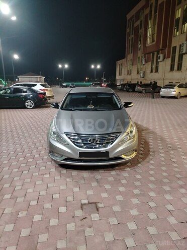 Hyundai Sonata 2010, 233,000 km - 2.0 л - Şirvan