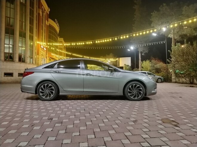 Hyundai Sonata 2010, 233,000 km - 2.0 л - Şirvan