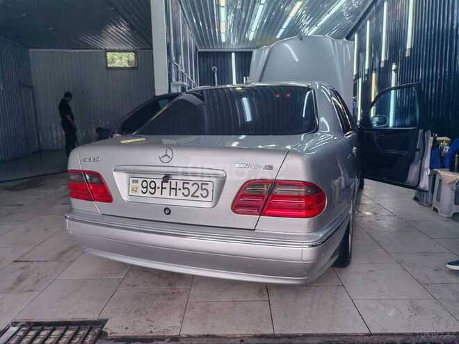 Mercedes E 320 2000, 265,000 km - 3.2 l - Bakı