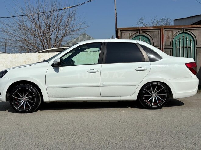 LADA (VAZ) Granta 2019, 300,000 km - 1.6 l - Xaçmaz