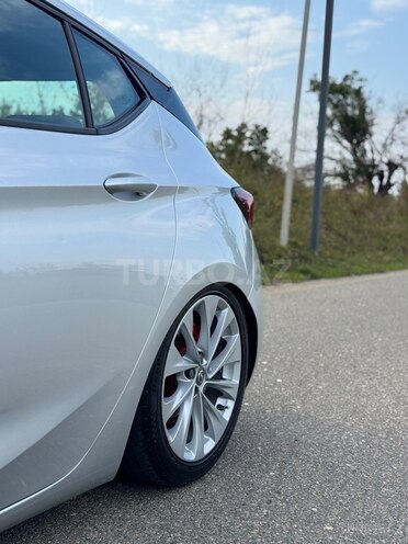 Opel Astra 2017, 200,000 km - 1.4 л - Xaçmaz