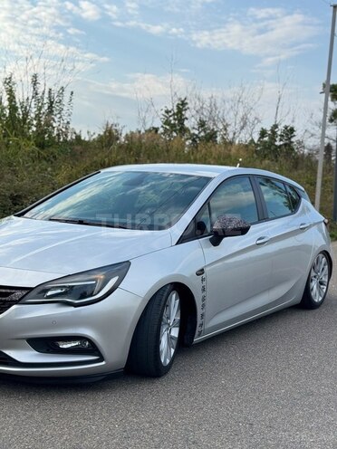 Opel Astra 2017, 200,000 km - 1.4 л - Xaçmaz