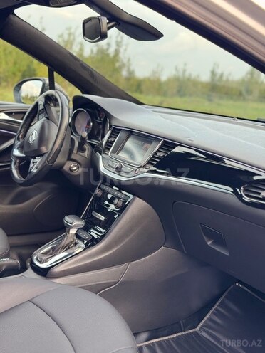 Opel Astra 2017, 200,000 km - 1.4 л - Xaçmaz