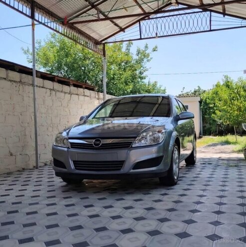 Opel Astra 2007, 145,000 km - 1.4 l - Göyçay