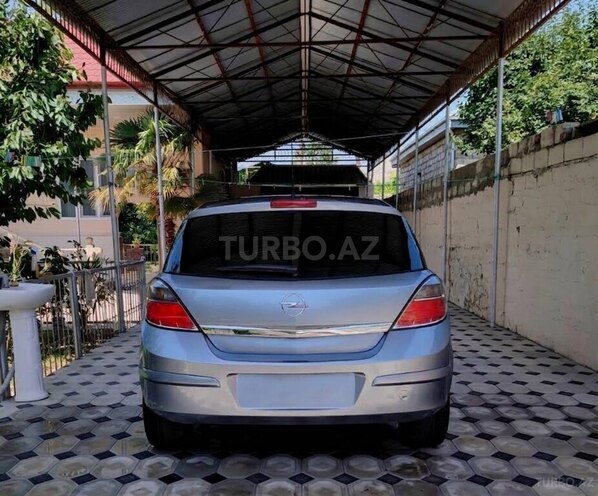 Opel Astra 2007, 145,000 km - 1.4 l - Göyçay