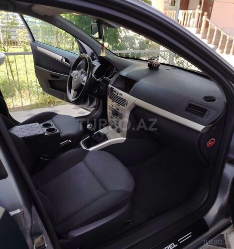 Opel Astra 2007, 145,000 km - 1.4 l - Göyçay