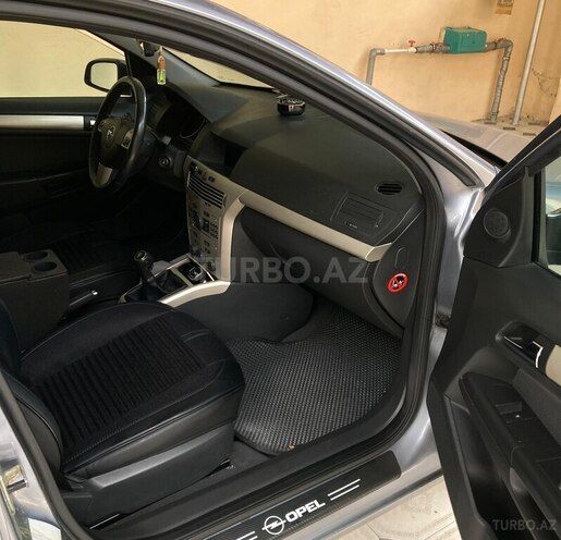 Opel Astra 2007, 145,000 km - 1.4 l - Göyçay
