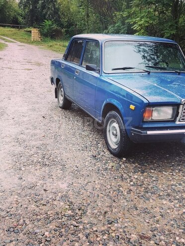 LADA (VAZ) 2107 2000, 97,436 km - 1.6 l - Saatlı