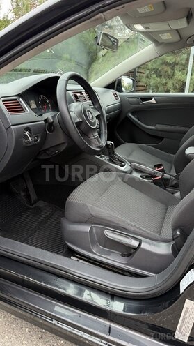 Volkswagen Jetta 2011, 223,000 km - 2.0 l - Qusar