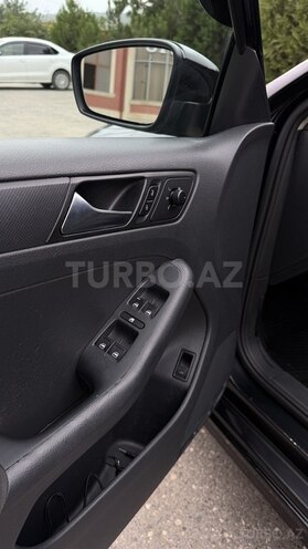Volkswagen Jetta 2011, 223,000 km - 2.0 l - Qusar