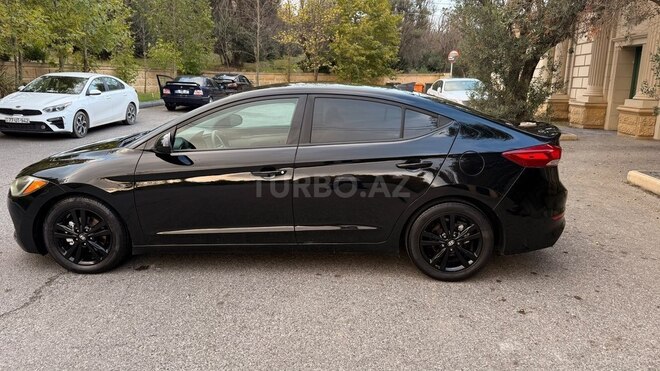 Hyundai Elantra 2018, 88,000 km - 2.0 l - Bakı