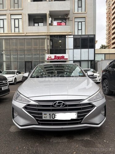 Hyundai Elantra 2018, 147,255 km - 2.0 l - Bakı