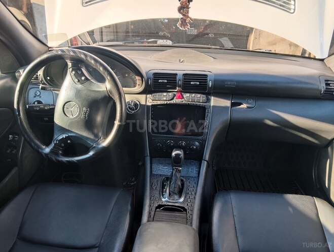 Mercedes C 240 2001, 480,000 km - 2.6 l - Zaqatala