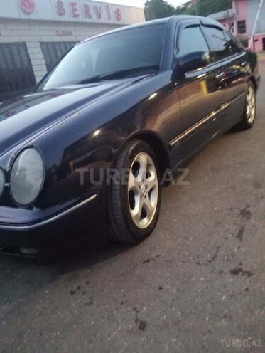 Mercedes E 270 1999, 553,333 km - 2.7 l - Zərdab