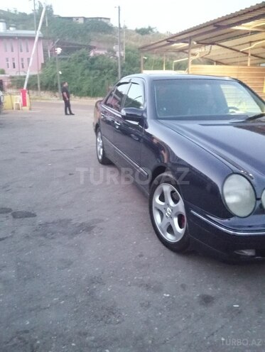 Mercedes E 270 1999, 553,333 km - 2.7 l - Zərdab
