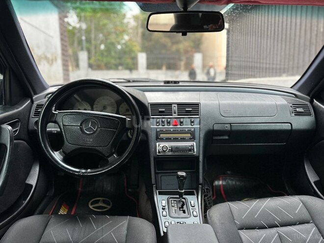 Mercedes C 240 2000, 254,725 km - 2.4 l - Bakı