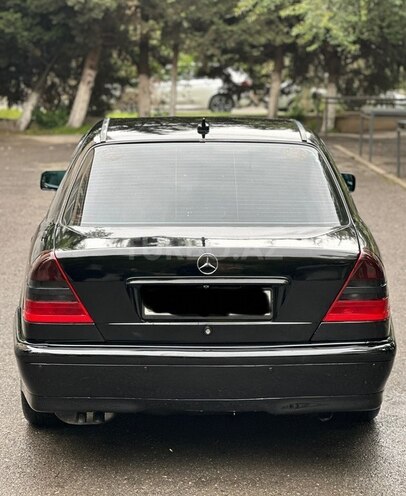 Mercedes C 240 2000, 254,725 km - 2.4 l - Bakı