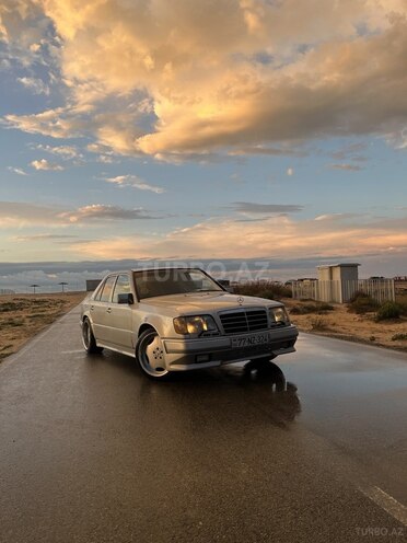 Mercedes E 280 1994, 355,000 km - 2.8 л - Bakı