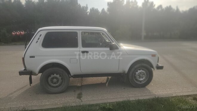 LADA (VAZ) Niva 2009, 269,000 km - 1.7 l - Bakı