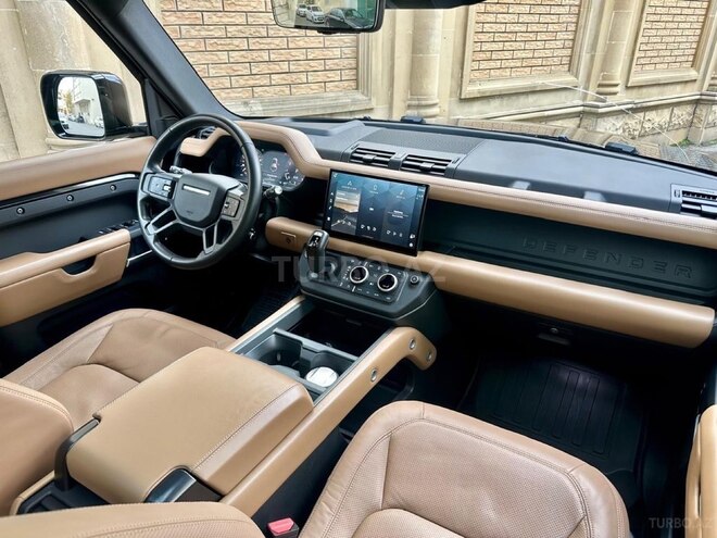 Land Rover Defender 2024, 19,000 km - 3.0 l - Bakı