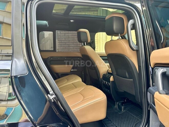 Land Rover Defender 2024, 19,000 km - 3.0 l - Bakı