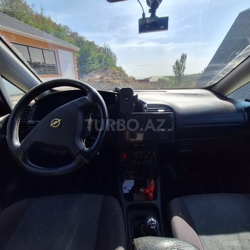 Opel Zafira 1999, 441,190 km - 1.8 l - Qəbələ