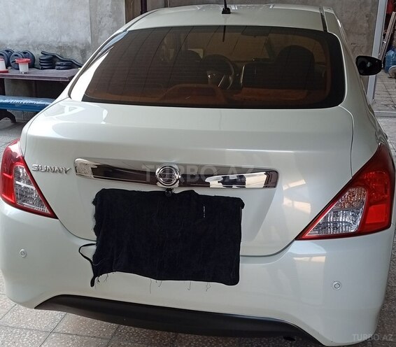 Nissan Sunny 2014, 160,900 km - 1.5 l - Bakı