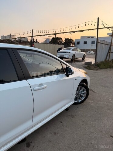 Toyota Corolla 2025, 8,700 km - 1.8 l - Bakı