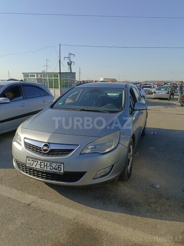 Opel Astra 2011, 299,999 km - 1.3 l - Bakı