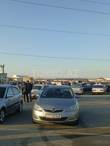 Opel Astra 2011, 299,999 km - 1.3 l - Bakı