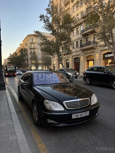 Mercedes S 320 2001, 303,000 km - 3.2 l - Bakı