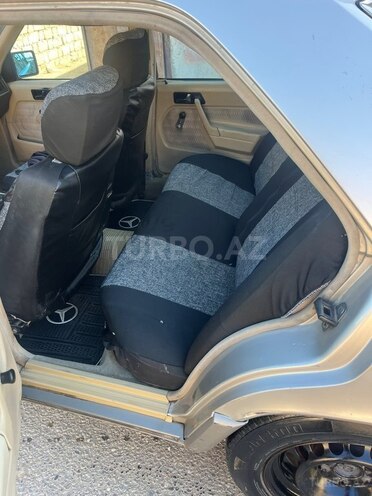 Mercedes 190 1991, 245,511 km - 2.0 л - Bakı