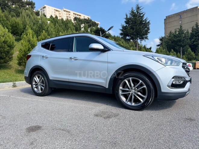 Hyundai Santa Fe 2017, 230,000 km - 2.0 l - Bakı