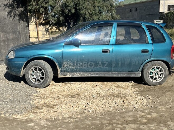 Opel Corsa 1994, 465,671 km - 1.4 l - Sumqayıt