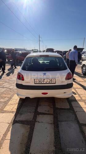 Peugeot 206 2006, 200,000 km - 1.4 l - Bakı