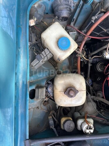 LADA (VAZ) 2106 1994, 300,000 km - 1.6 l - Qax