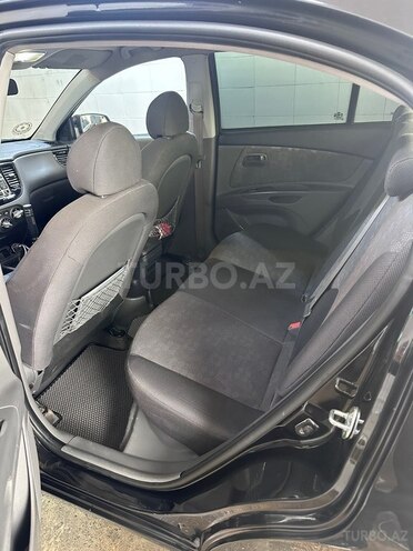 Kia Rio 2009, 240,000 km - 1.5 l - Bakı