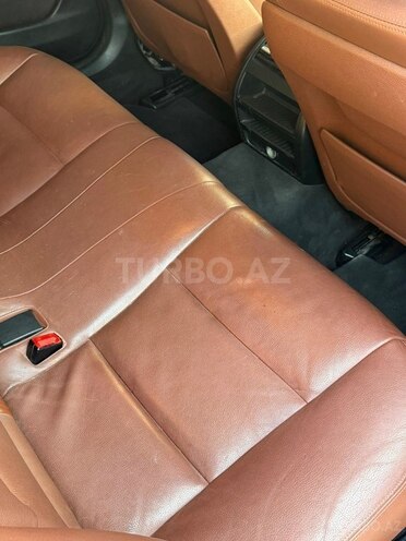 BMW 528 2015, 240,000 km - 2.0 l - Tovuz