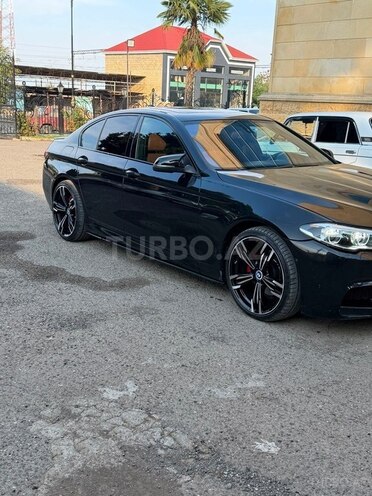 BMW 528 2015, 240,000 km - 2.0 l - Tovuz